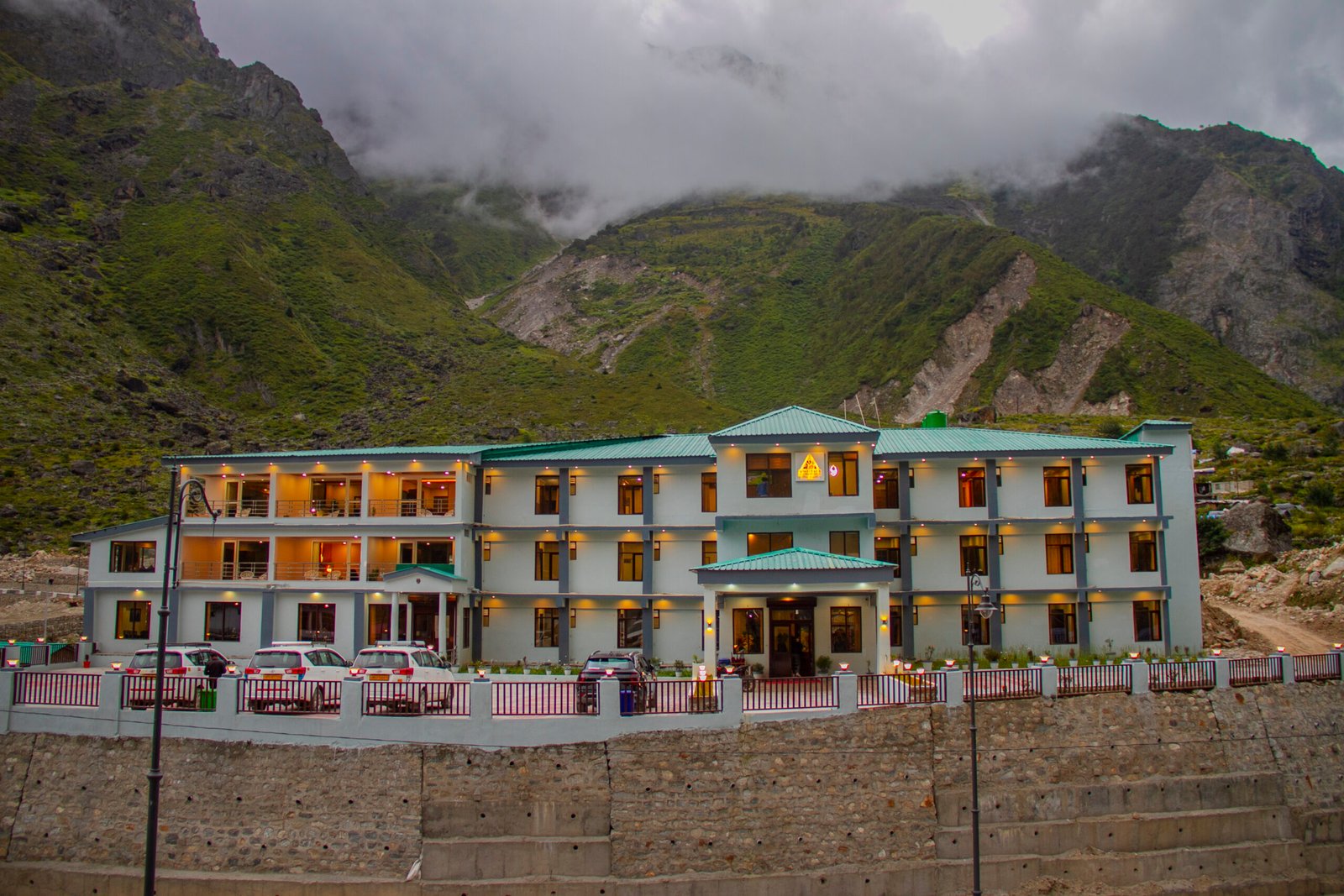 Hotel in Badrinath